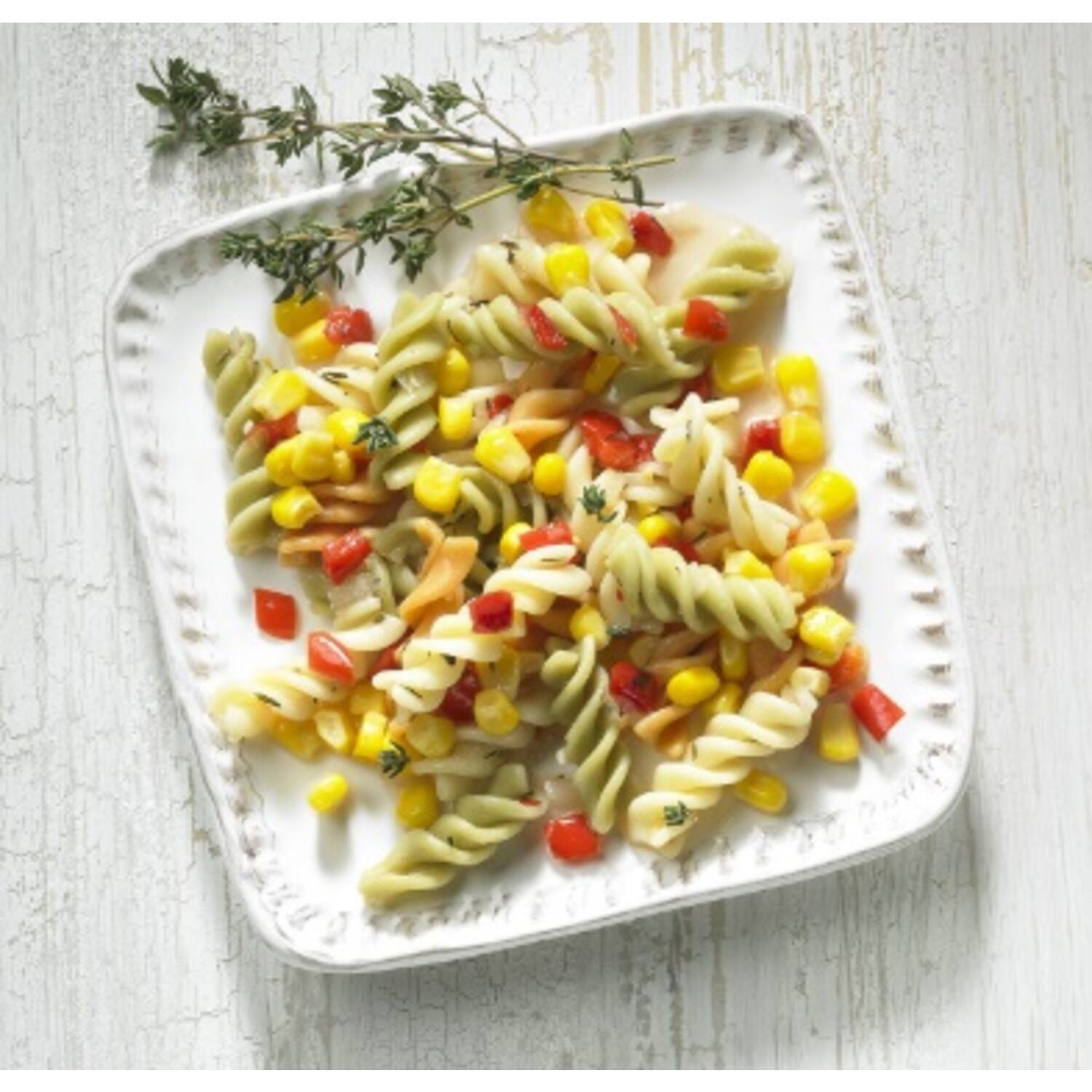 TOMAAT MOZZARELLA PASTASALADE  1kg GM